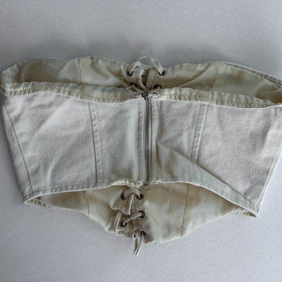 White Fox ‘First Take’ Strapless Corset - Picture 3 of 3